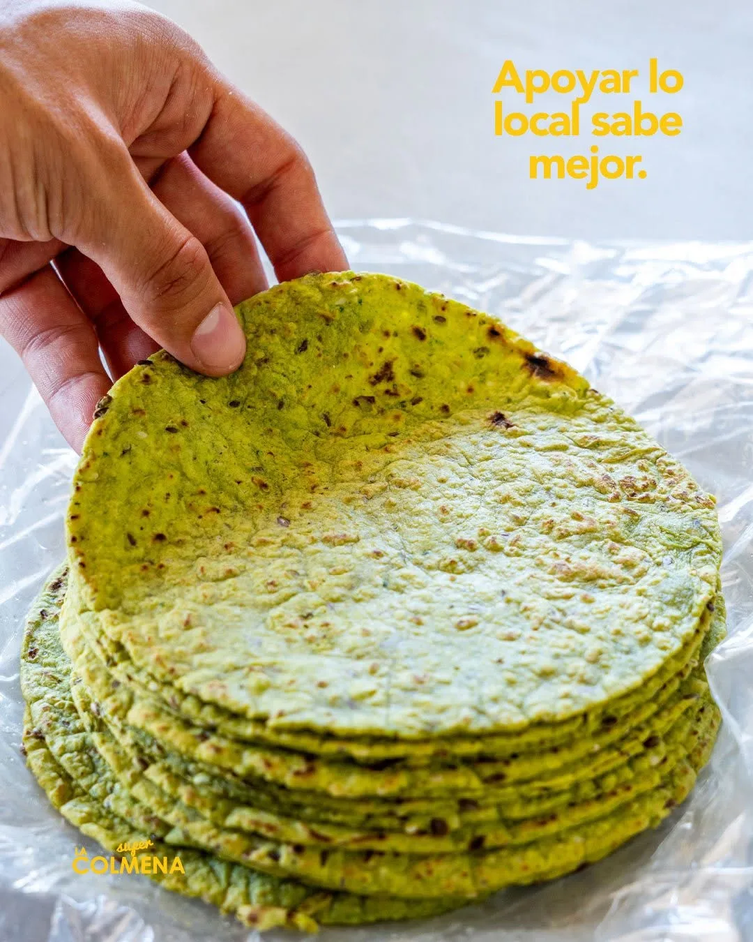 Tortillas de nopal La Colmena recién hechas, Colima